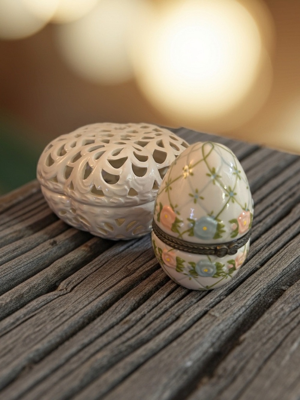 Oleg Cassini Porcelain Lace Design & Decorated Easter Egg Ceramic Trinket Boxes